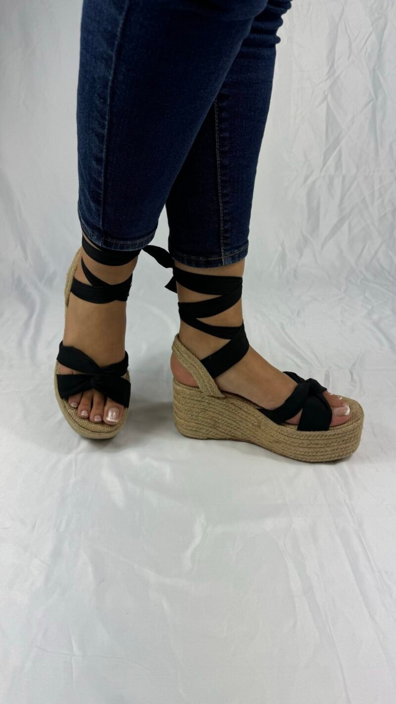 Tita - Image 3